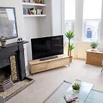 Townhouse شقة كارلايل