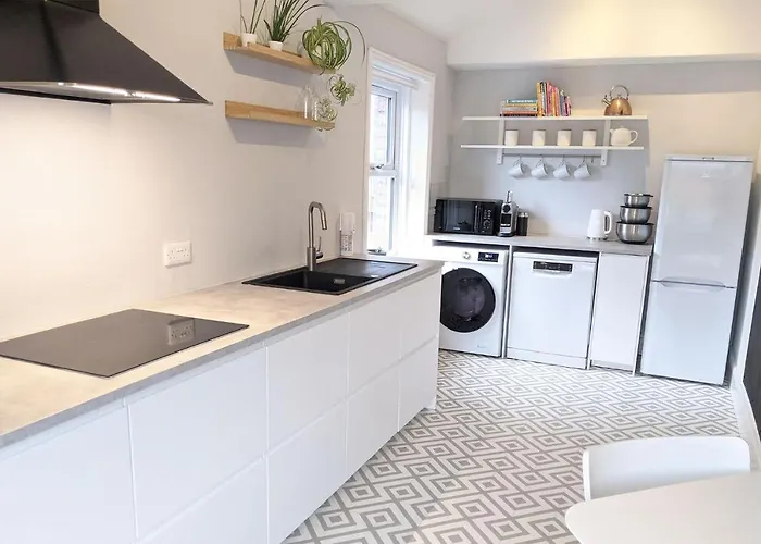 Apartment Townhouse *